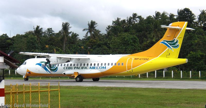 Cebu Pacific ATR 72 at Boracay Airport